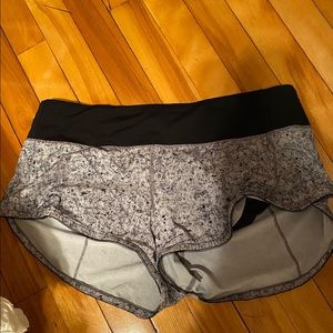lulu speed short with special trim
